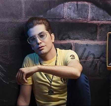 فرشاد آزادی چیده کو بویش چنی رنج کیشام و پات